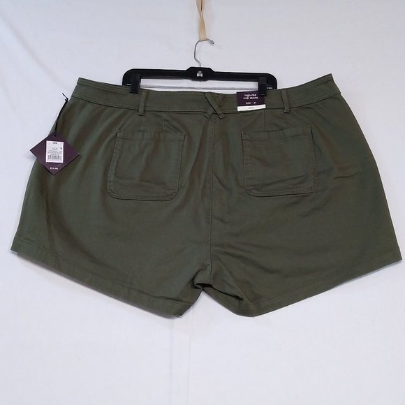 AVA & VIV Midi Button Fly Denim 26W High Rise Shorts Green Casual Comfort - NWT - Picture 2 of 5
